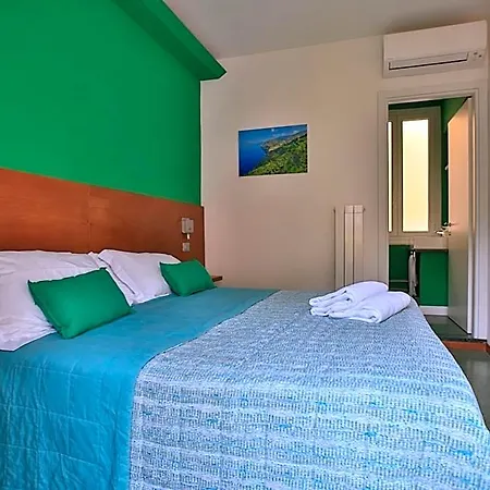 Dai Baracca 4* Manarola